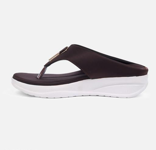 Aadab Trendy Women’s Heels & Sandals – Stylish Comfort