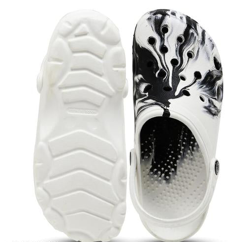 Stylish Flexible Breathable Clogs for Men