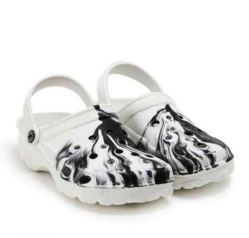 Stylish Flexible Breathable Clogs for Men